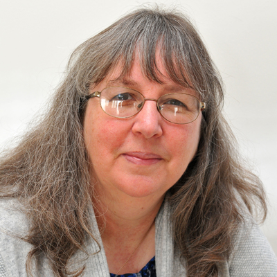 Dr Kim Golding